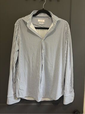 Men's Blue and White Striped Button-Up Shirt Stretchy and Light! Kinetic Stretch